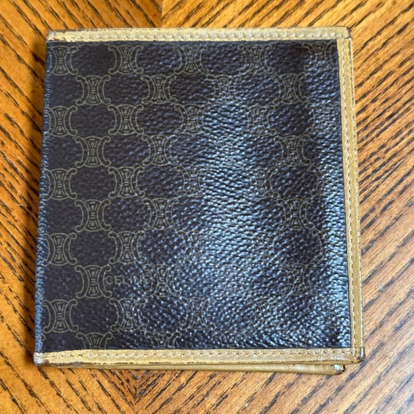 Celine Wallet - Picture 2 of 2